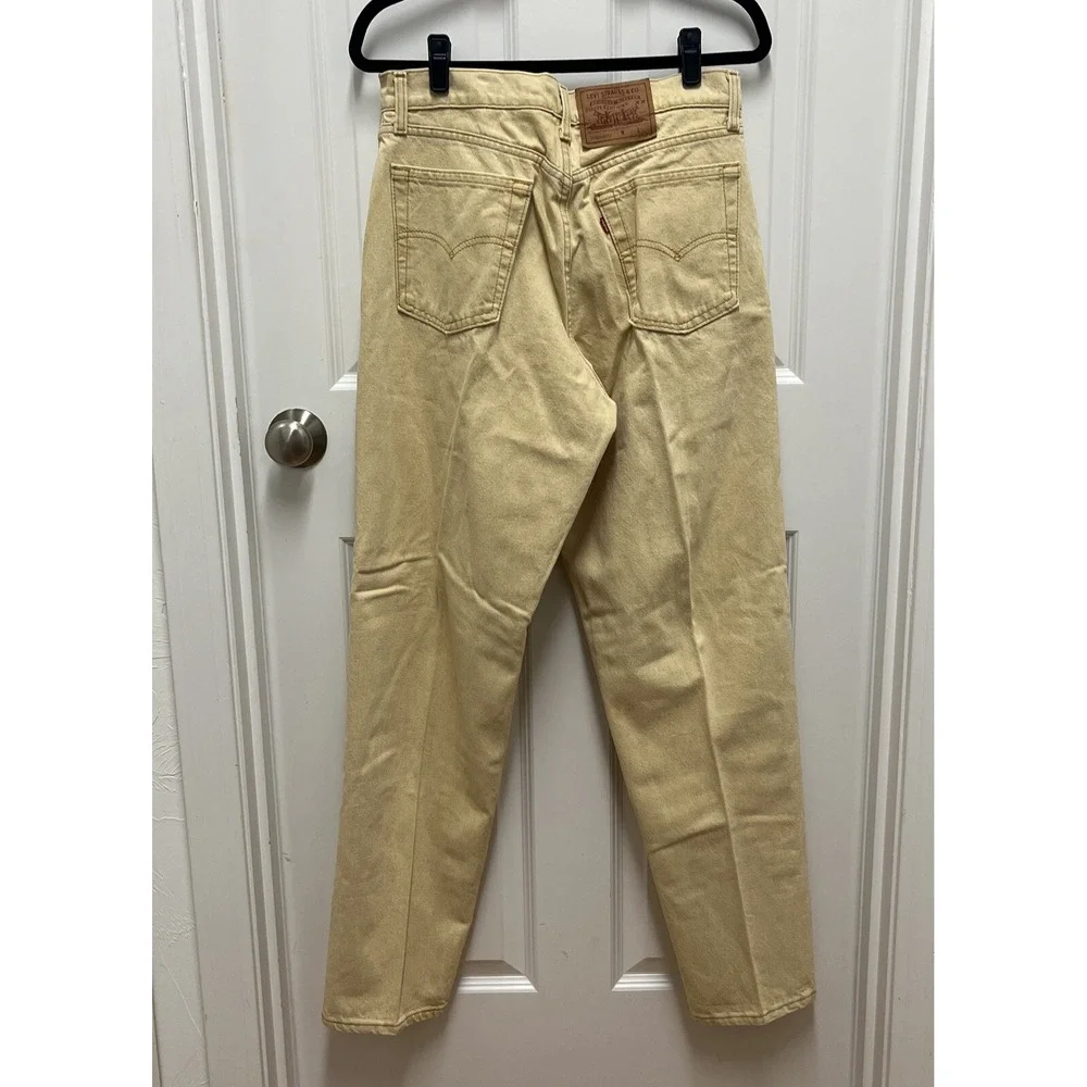 Vintage Levi's Yellow (Soft Butter) Denim Jeans Womens Made in USA - Size 12